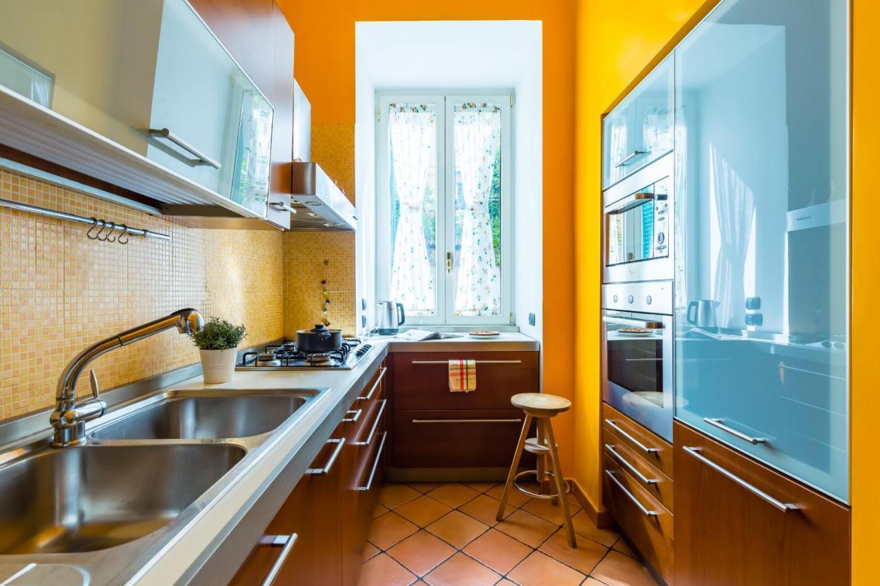Appartamento A Montesanto By Wonderful Italy Napoli Ngoại thất bức ảnh