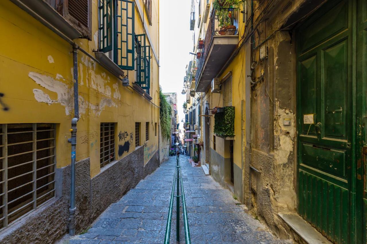 Appartamento A Montesanto By Wonderful Italy Napoli Ngoại thất bức ảnh